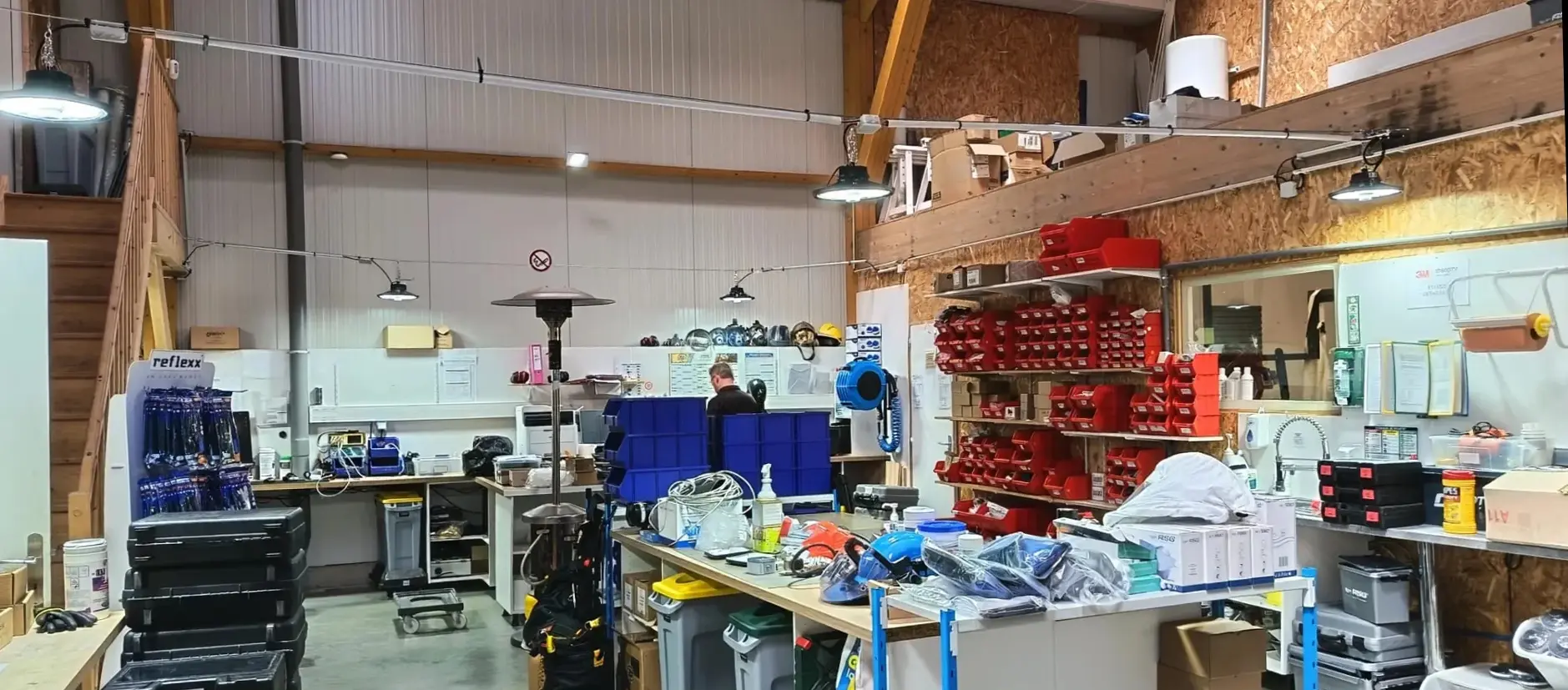 L’atelier de maintenance des EPI de catégorie III de Difenair, près de Rennes